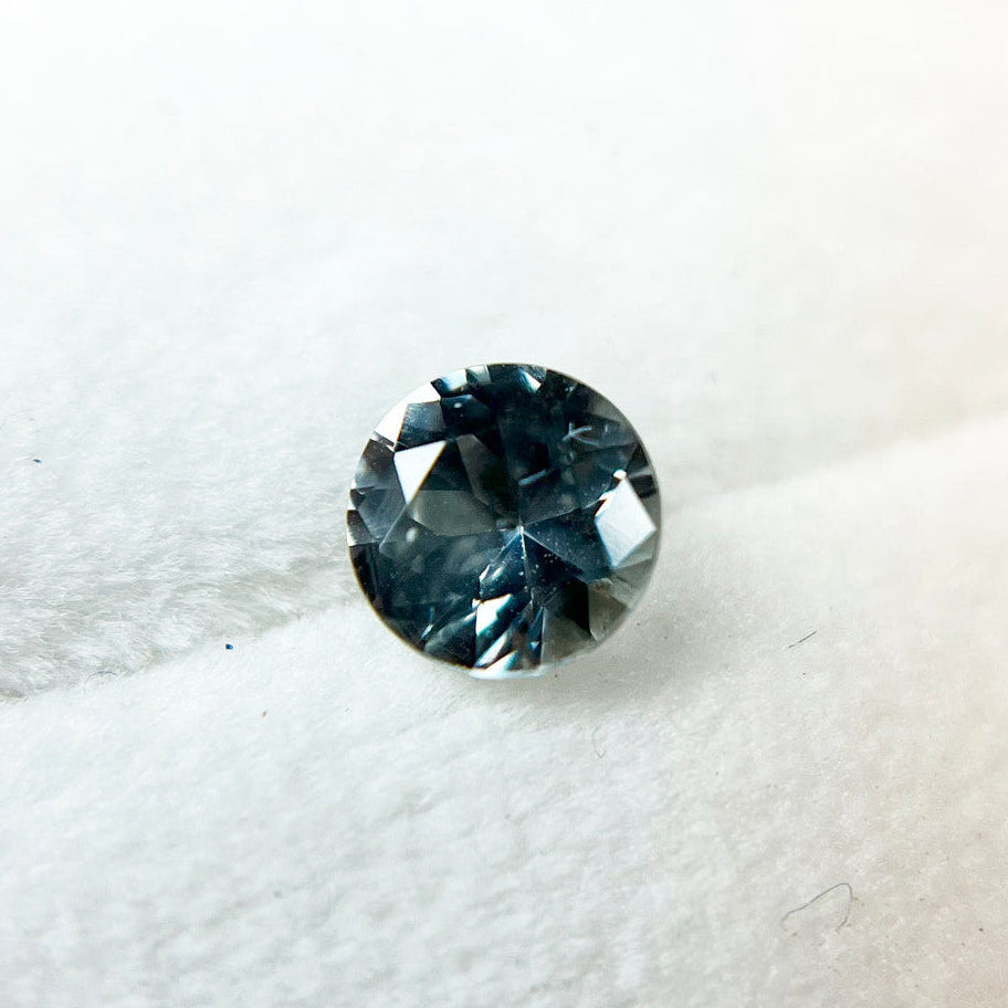 Round Light Green Montana Sapphire