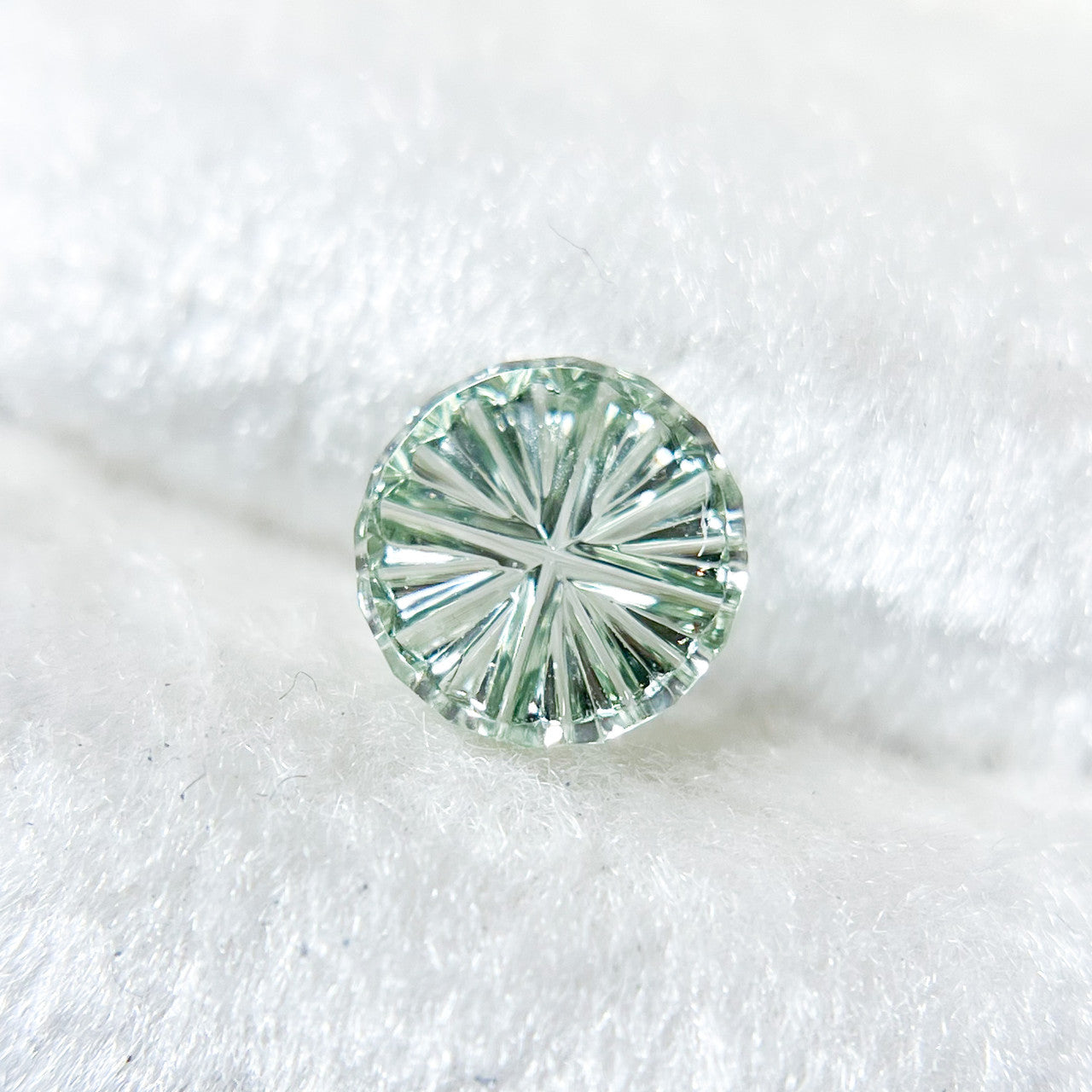Light Green Round Montana Sapphire StarBrite™ Cut by John Dyer