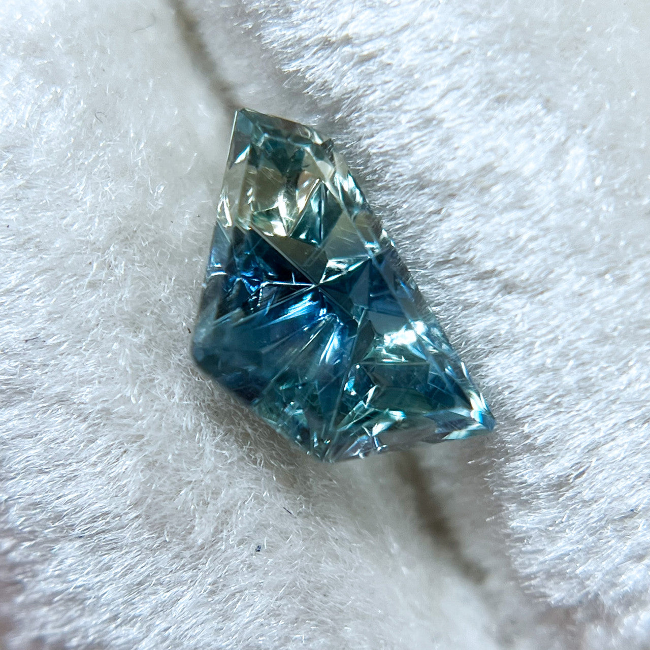 Teal Blue Lime Parti Color Freeform Sapphire Dreamscape™ Cut by John Dyer