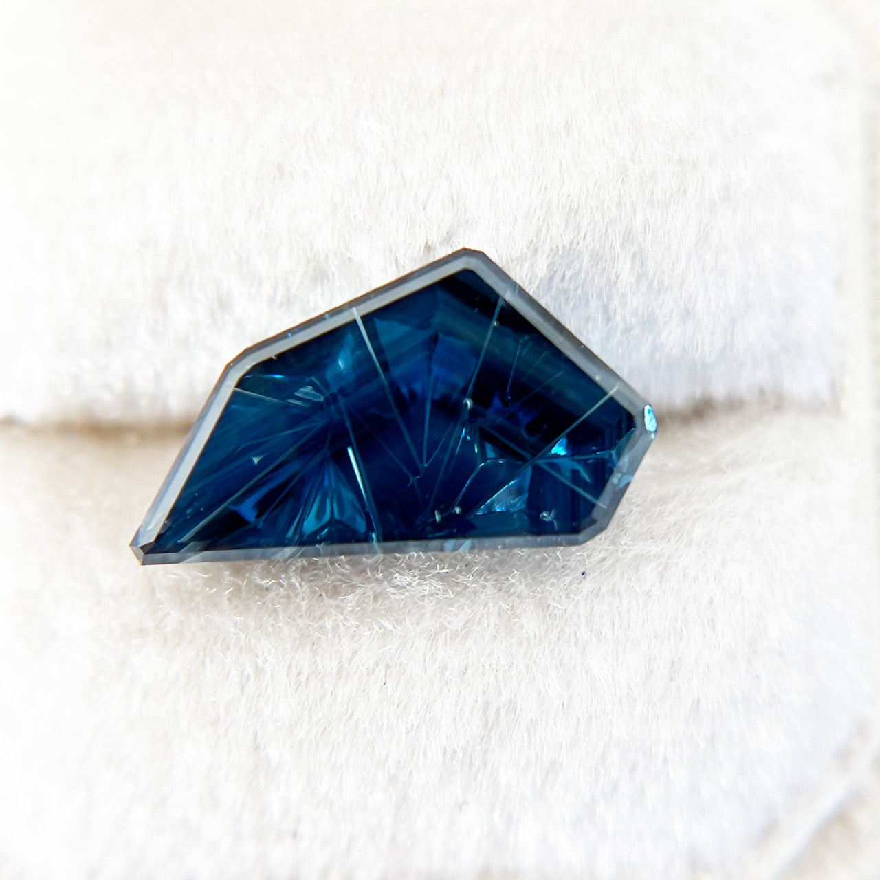 Blue Australian Sapphire Freeform Dreamscape™ Cut by John Dyer