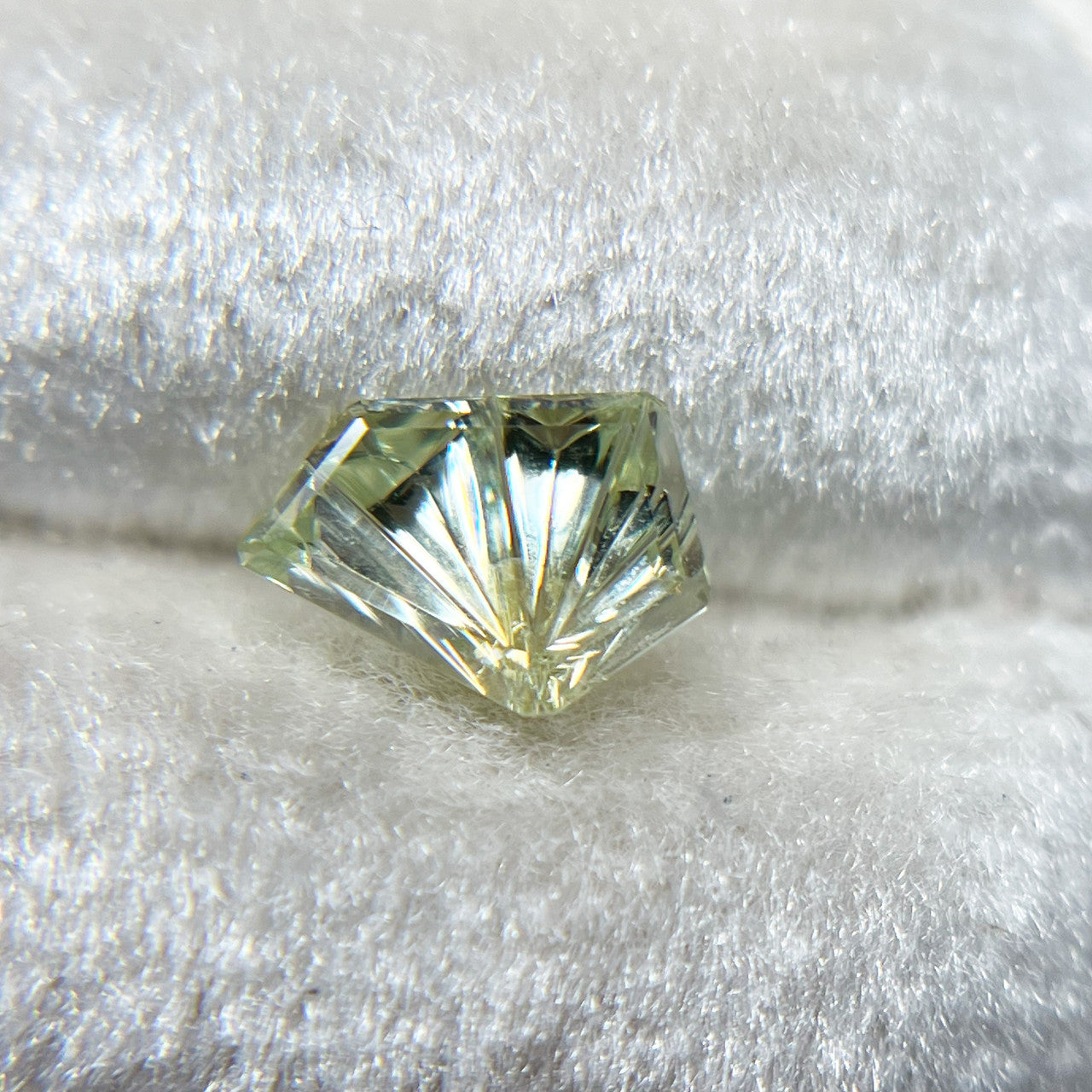 Yellow Green Montana Sapphire Freeform Dreamscape™ Cut by John Dyer