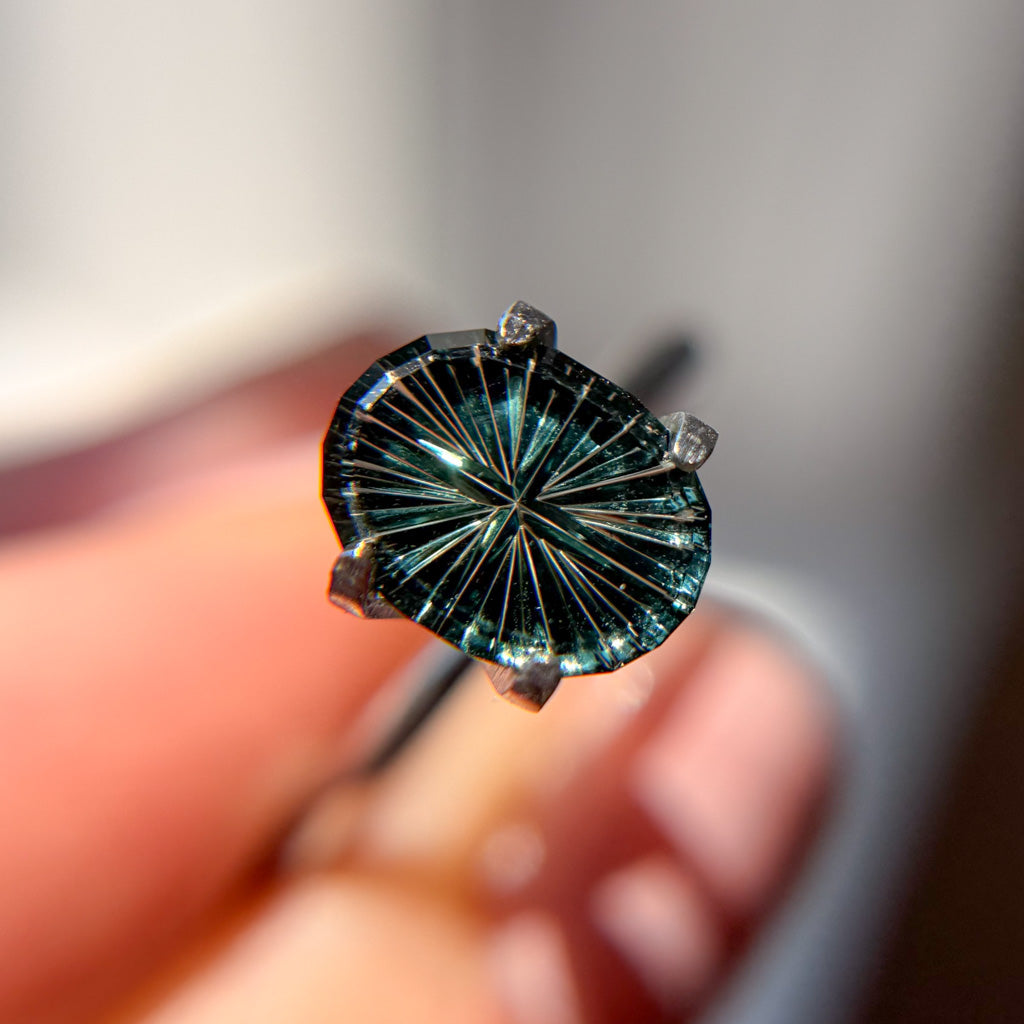 Oval Tranquil Blue Australian Sapphire Starbrite™ Cut by John Dyer