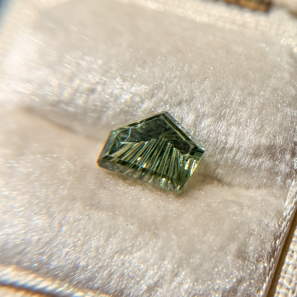 Fresh Green Australian Sapphire Dreamscape™ Cut by John Dyer