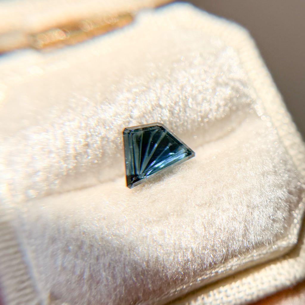 Azure Blue Australian Sapphire Dreamscape™ Cut by John Dyer
