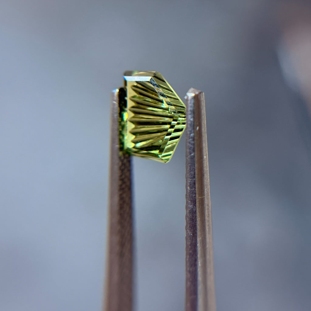 Fresh Green Australian Sapphire Dreamscape™ Cut by John Dyer