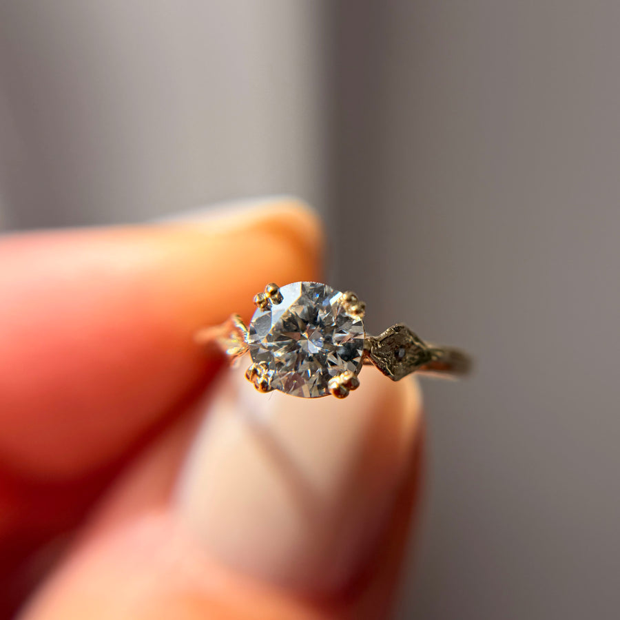Aveline Leaf Ring