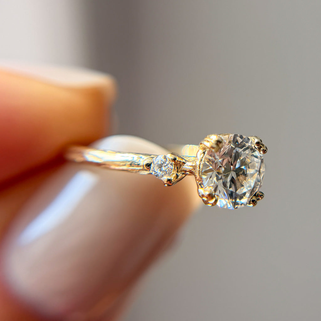 Aveline Diamond Trio