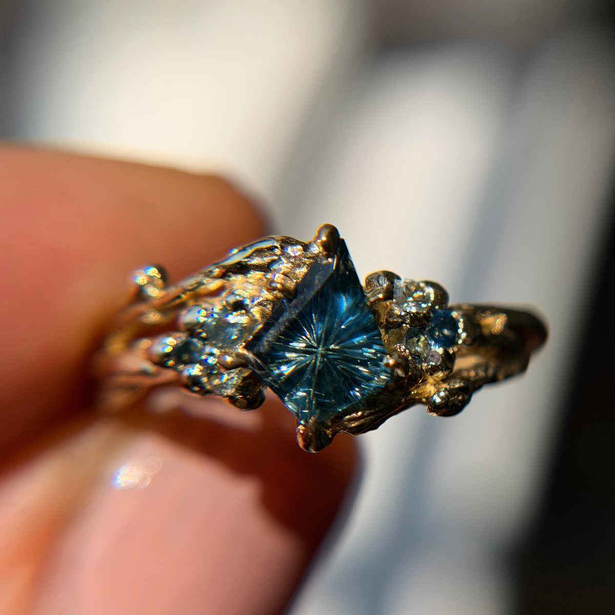 OOAK - Feyre Cluster Ring with a Celestial Blue Australian Sapphire Starbrite™ Cut by John Dyer