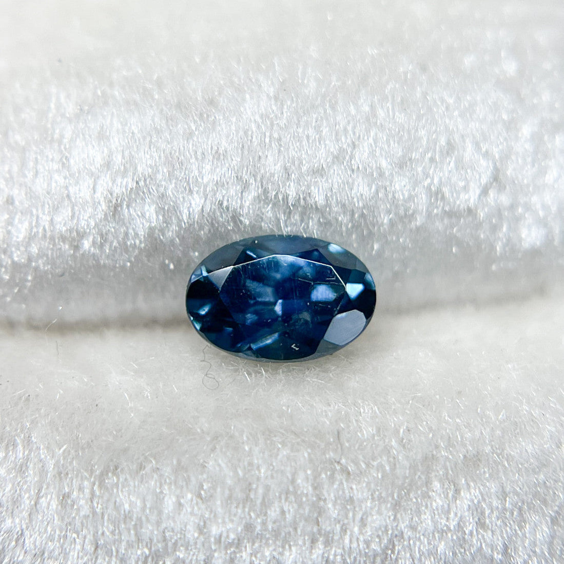 Oval Denim Blue Montana Sapphire