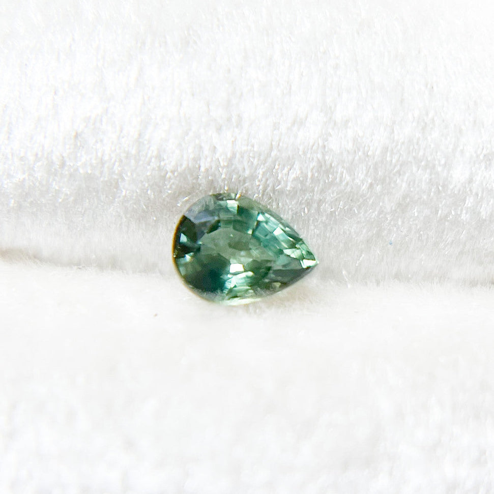 Pear Cut Montana  Sapphire