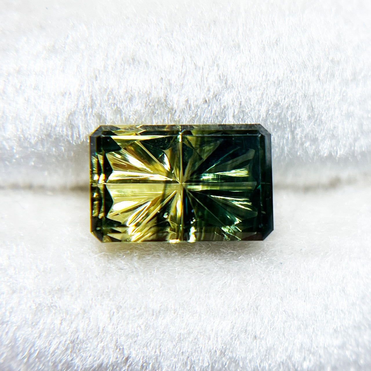 Parti Color Green Teal Australian Sapphire StarBrite™ Cut by John Dyer