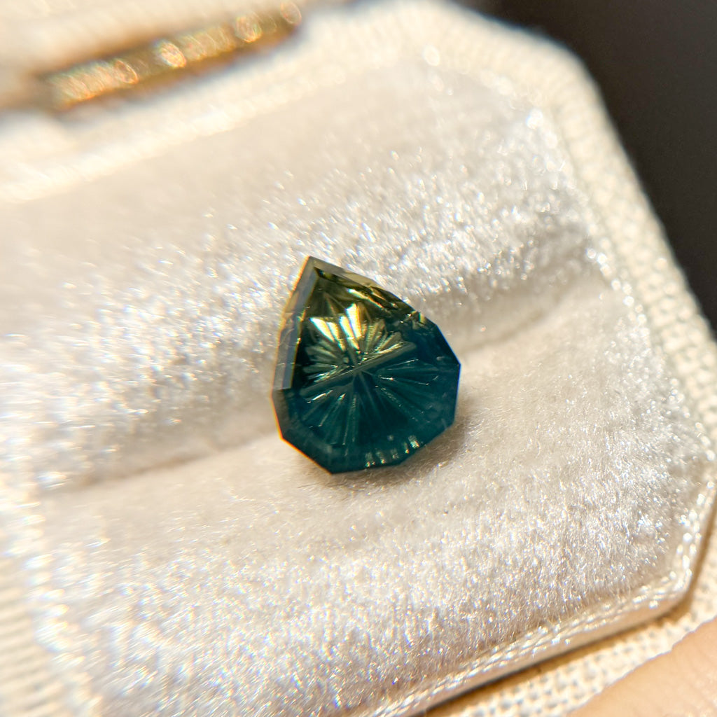 Pear Parti Color Teal Yellow Australian Sapphire by Kosnar Gems