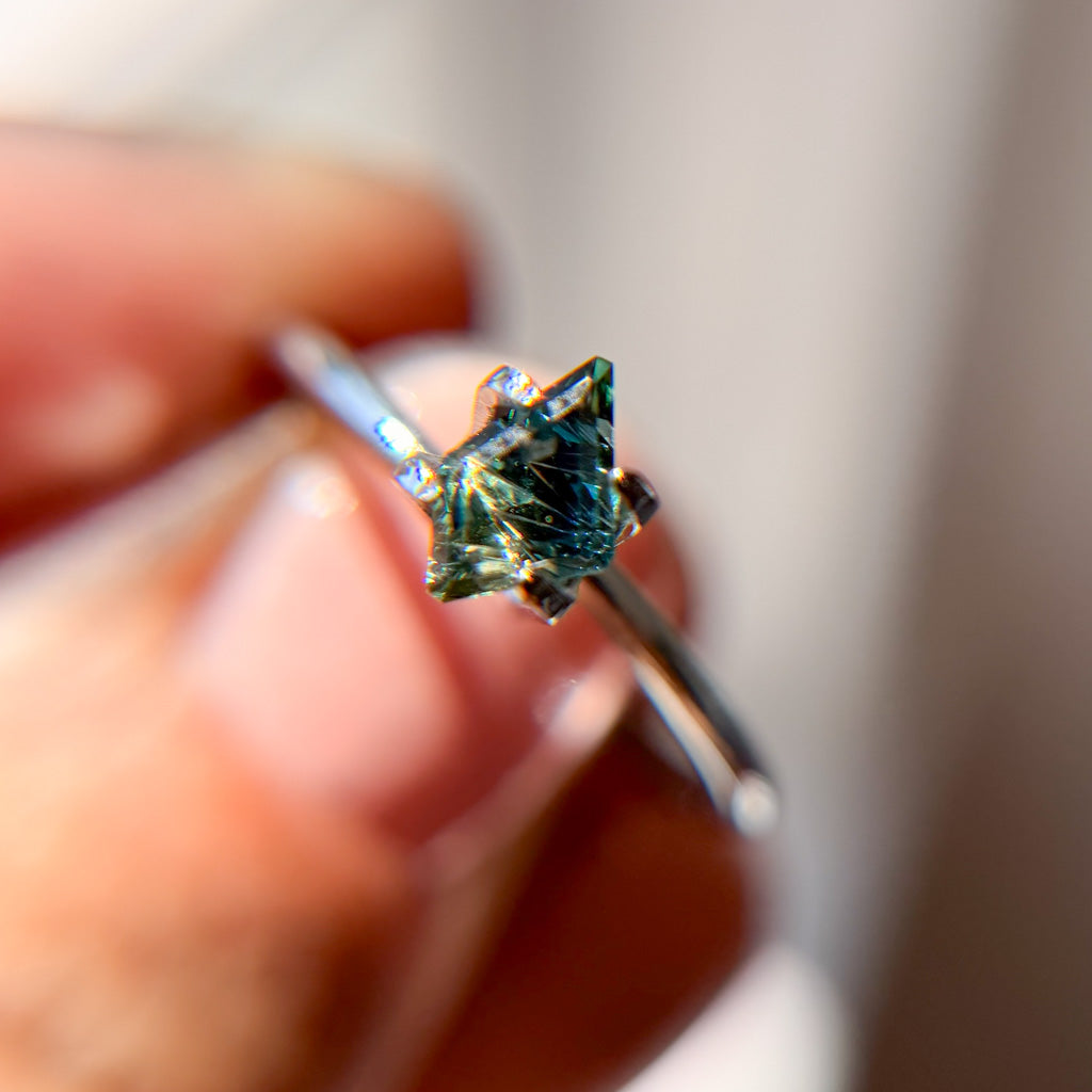 Parti Color Abyssal Teal Australian Sapphire Dreamscape™ Cut by John Dyer