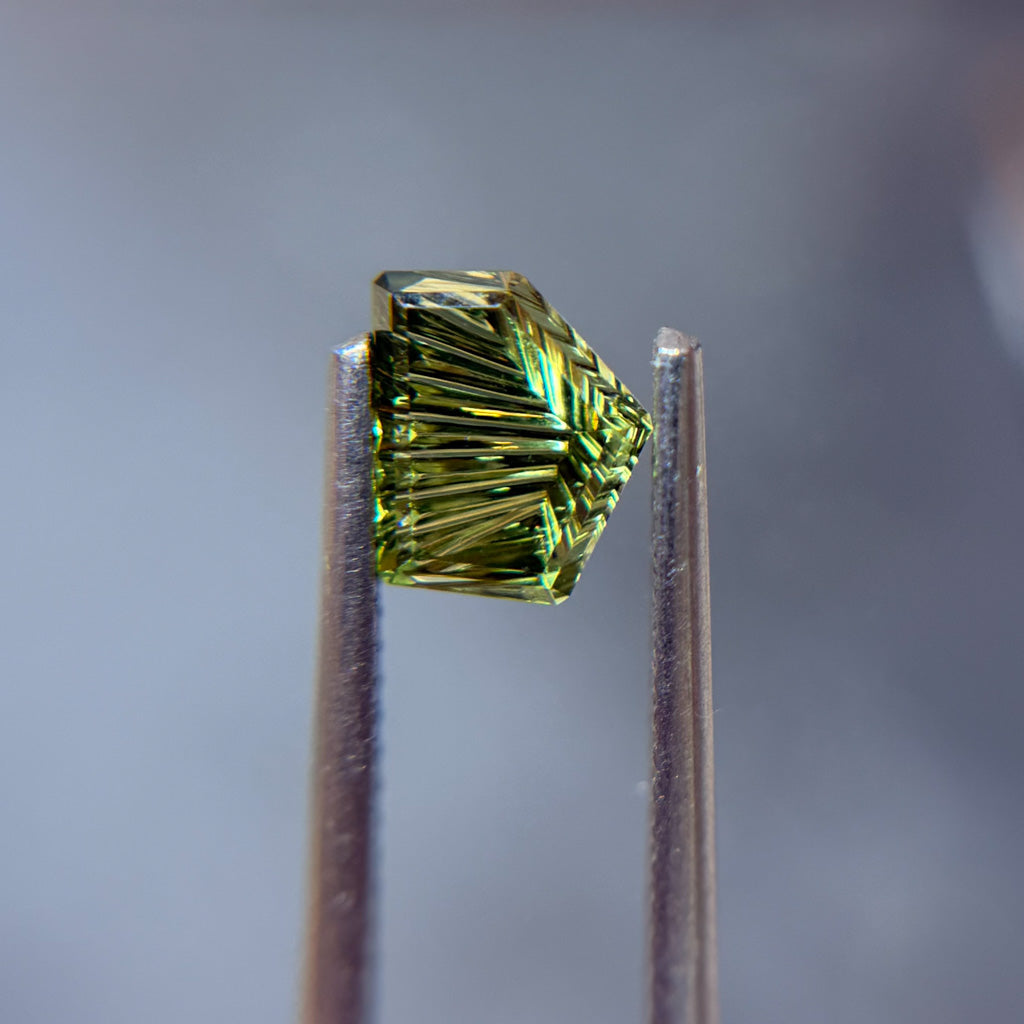 Fresh Green Australian Sapphire Dreamscape™ Cut by John Dyer
