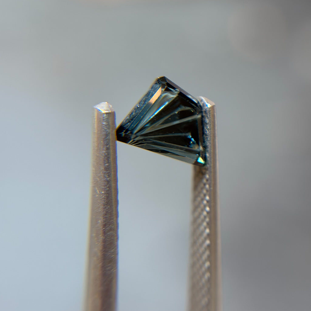 Azure Blue Australian Sapphire Dreamscape™ Cut by John Dyer