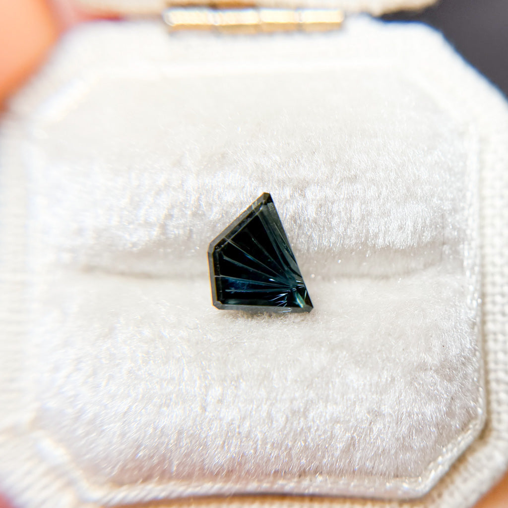 Azure Blue Australian Sapphire Dreamscape™ Cut by John Dyer