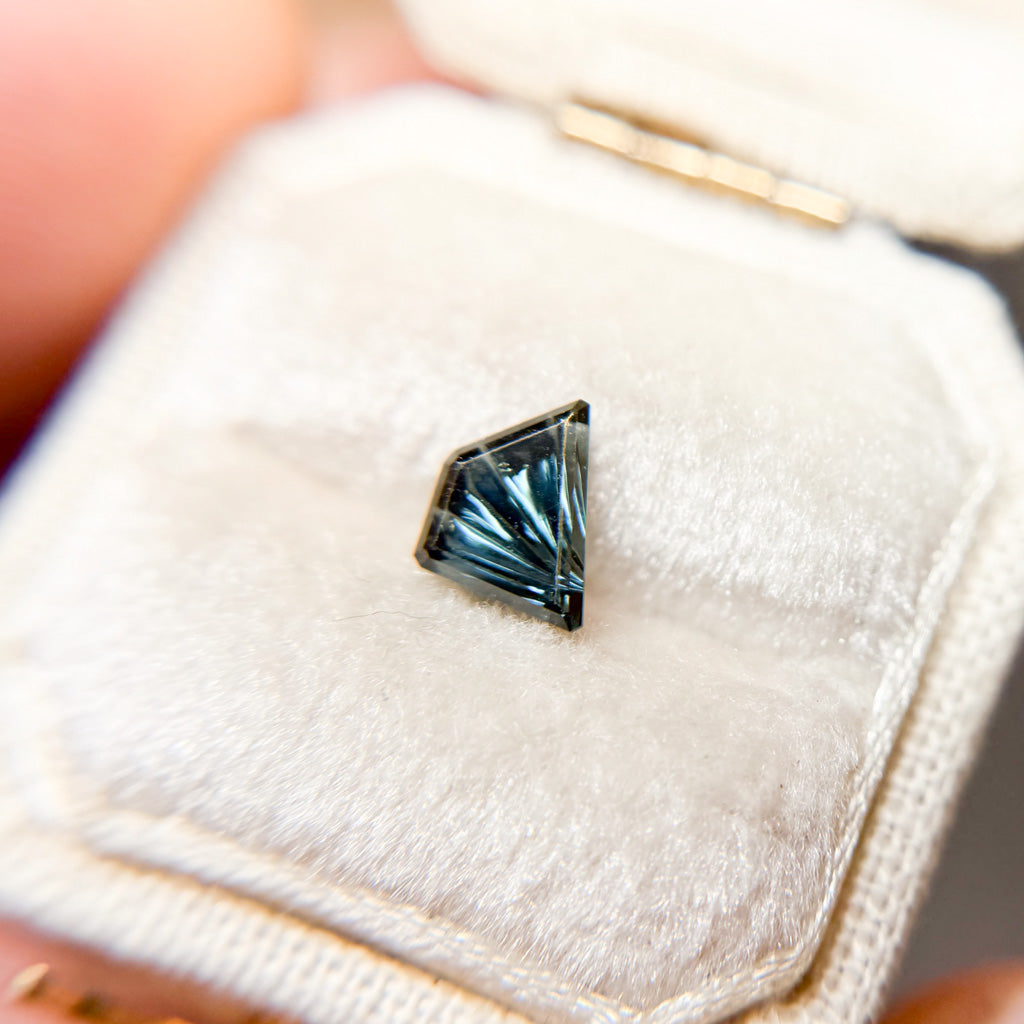 Azure Blue Australian Sapphire Dreamscape™ Cut by John Dyer