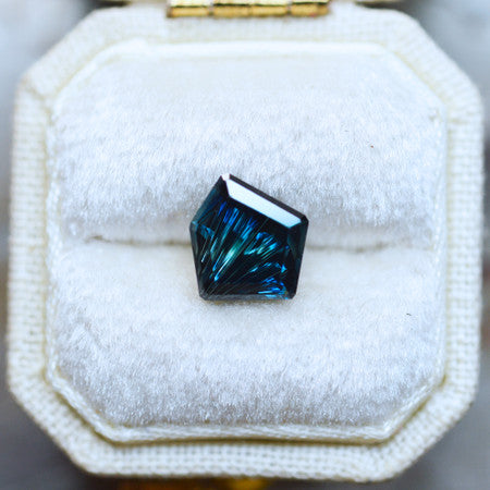 Ethereal Blue Freeform Australian Sapphire Dreamscape™ Cut by  John Dyer