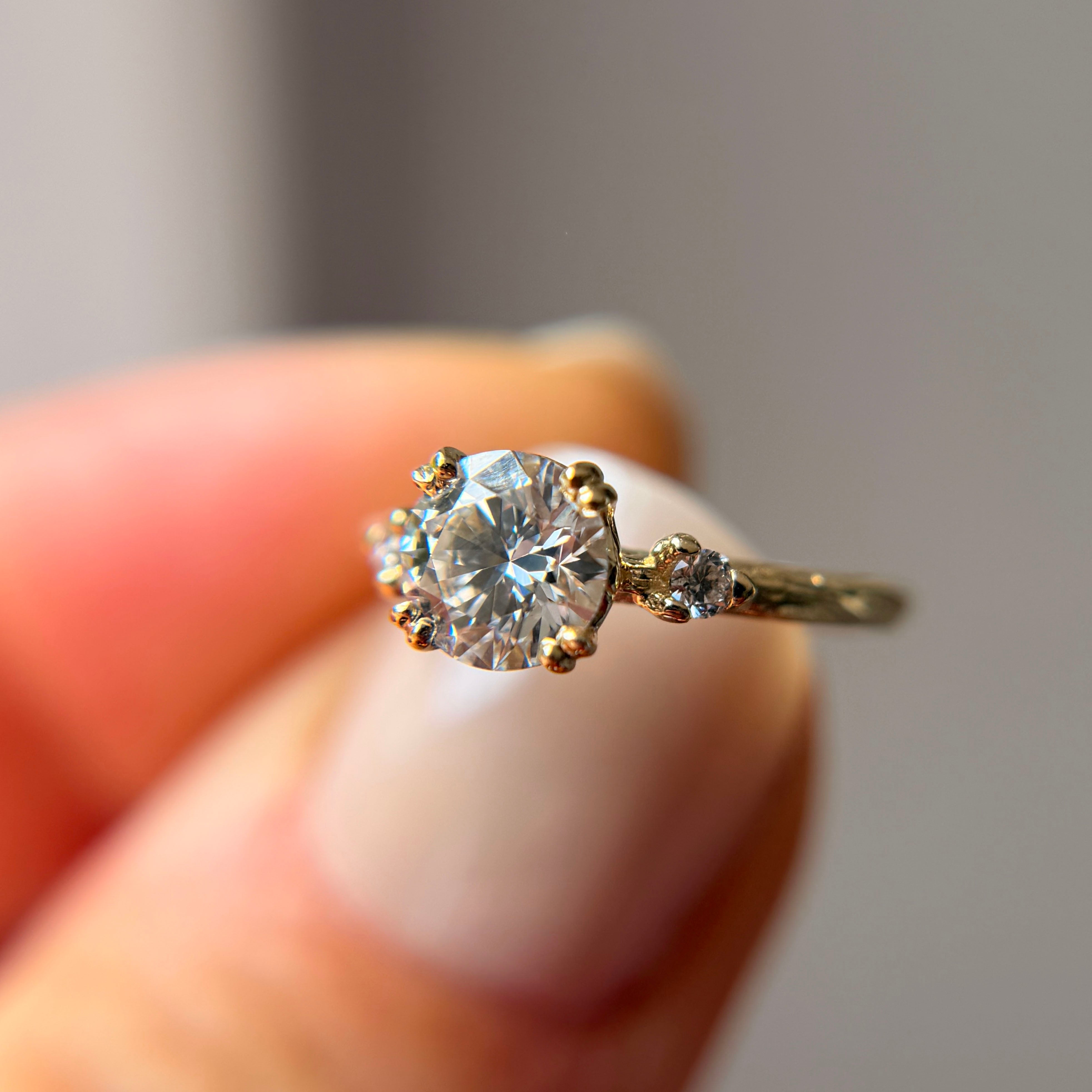 Aveline Diamond Trio