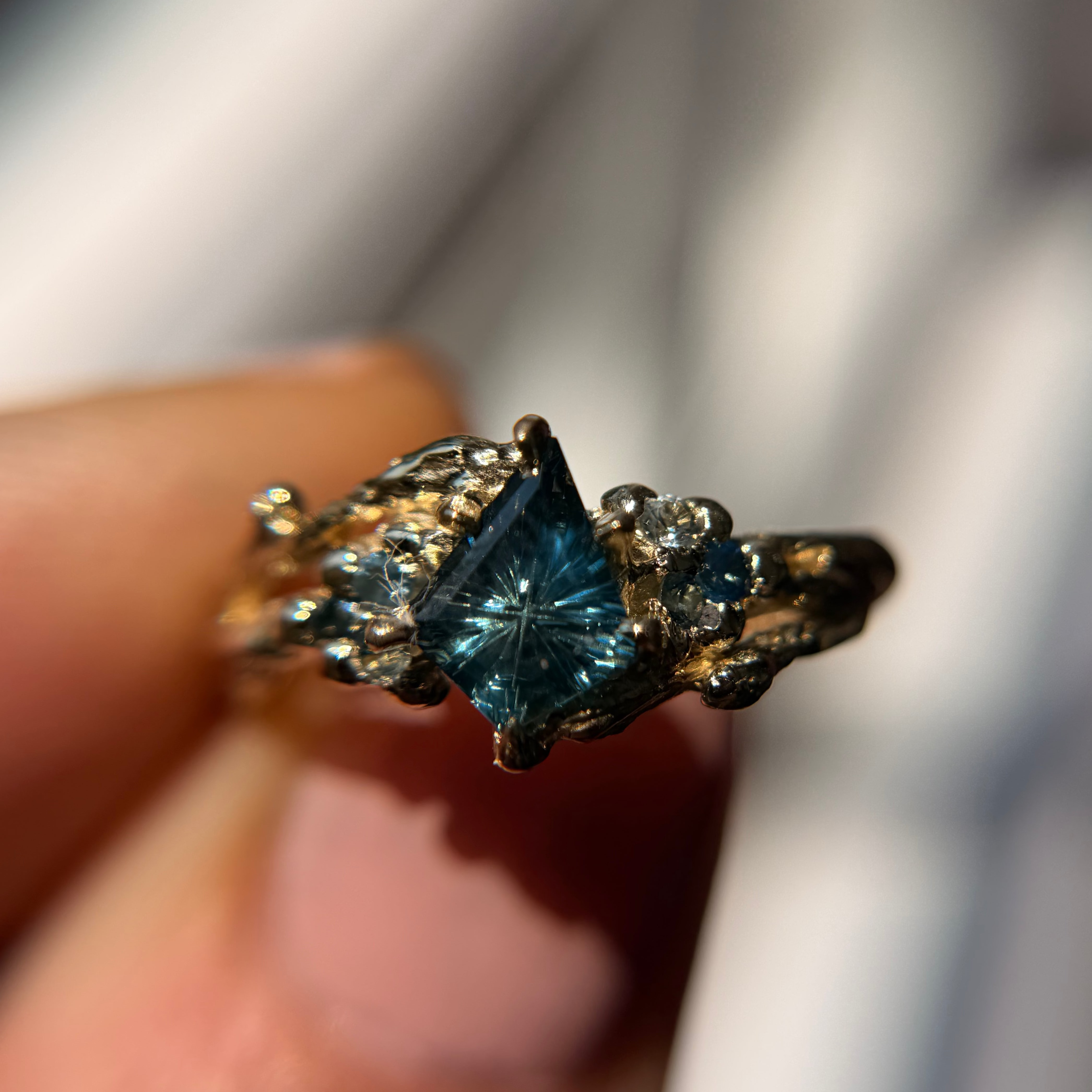 OOAK - Feyre Cluster Ring with a Celestial Blue Australian Sapphire Starbrite™ Cut by John Dyer
