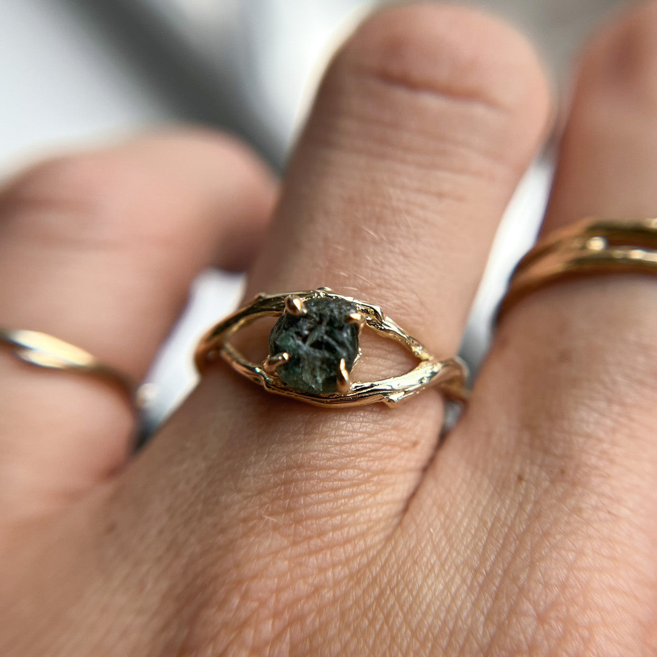 14K Yellow Gold Unity Montana Sapphire Solitaire Ring
