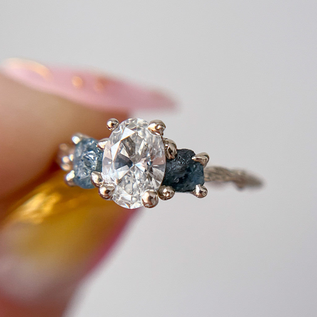 Naples Diamond Three Stone